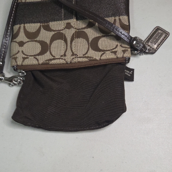 Coach Brown Wristlet with Signature Pattern - Picture 5 of 5